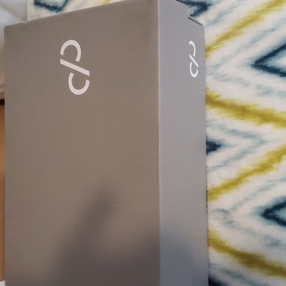 WomensPuma/FemmesSn3akers - Picture 9 of 10